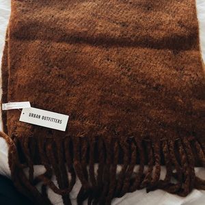 UO Brand new brown scarf